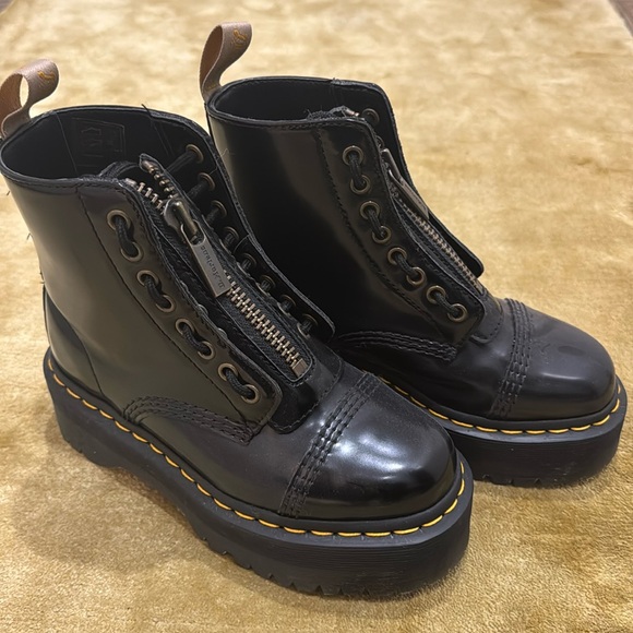 Dr. Martens Shoes - Dr Marten Sinclair Platforms